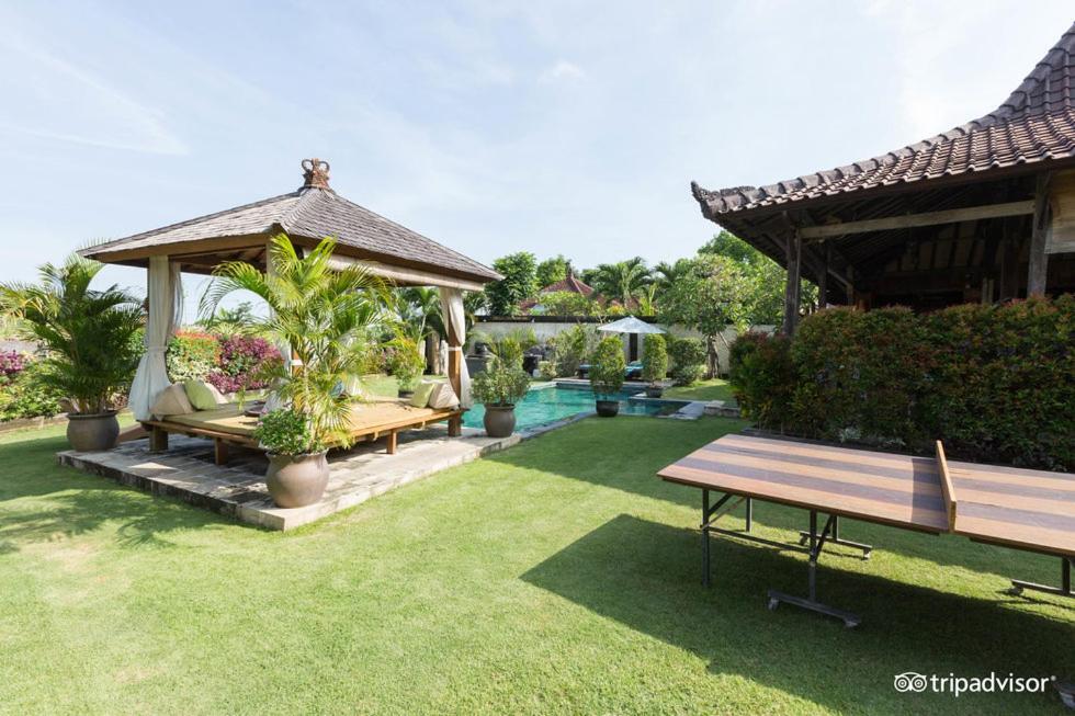 Ngeluwungan Boutique Hostel Canggu Esterno foto
