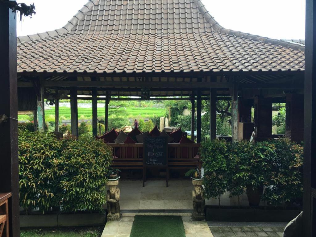 Ngeluwungan Boutique Hostel Canggu Esterno foto